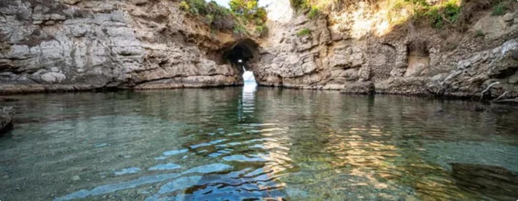 Un Paradiso A Sorrento Con Piscina Massa Lubrense Bagian luar foto