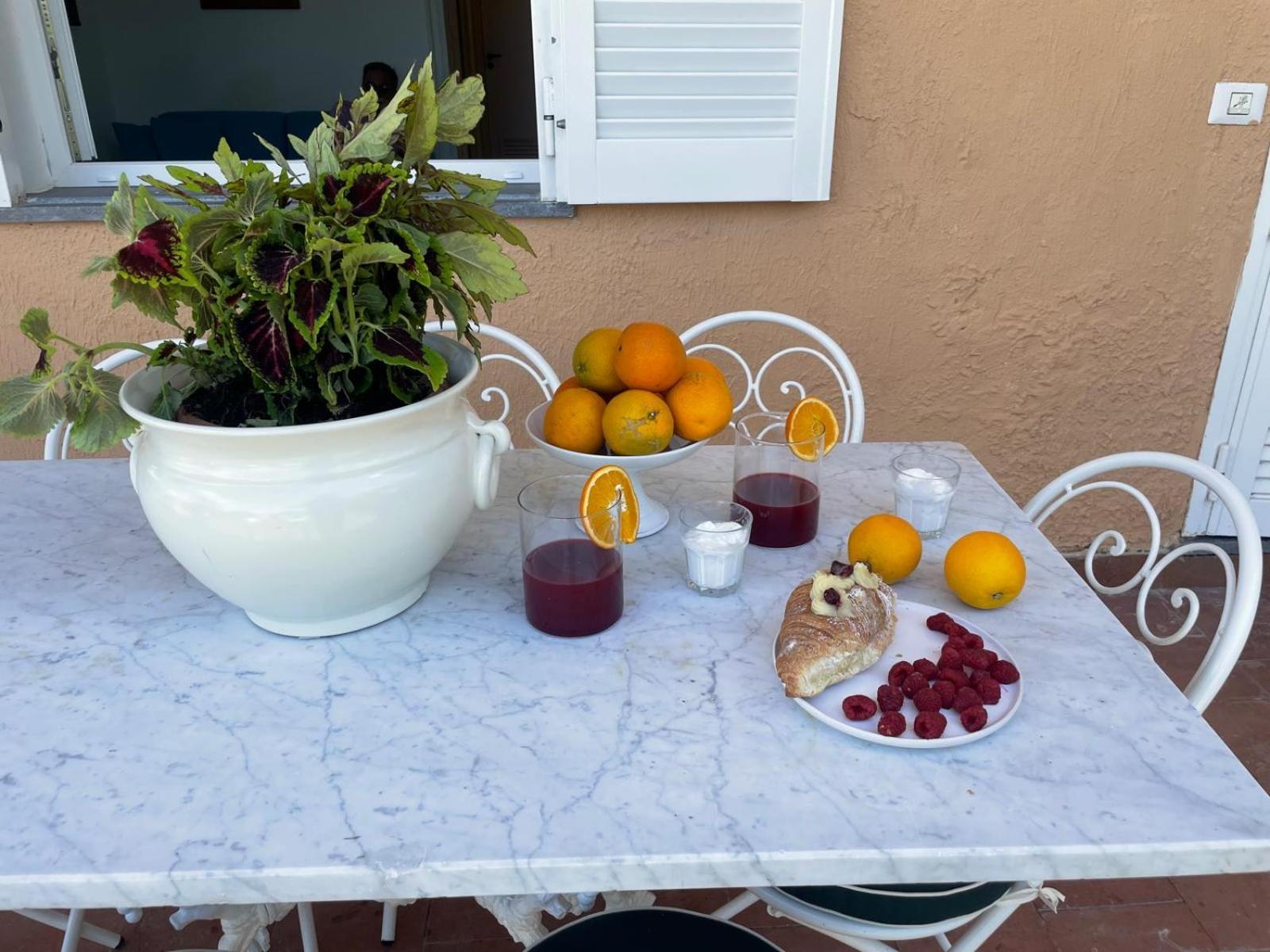 Un Paradiso A Sorrento Con Piscina Massa Lubrense Bagian luar foto